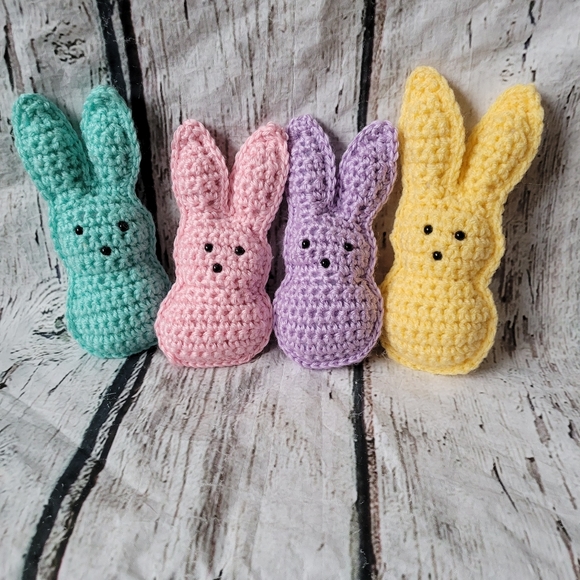Crochet Easter peep decor set - Picture 5 of 7